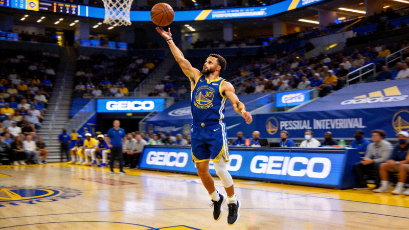 NBA季后赛西部决赛现场高清图片，斯蒂芬·库里三分投篮瞬间